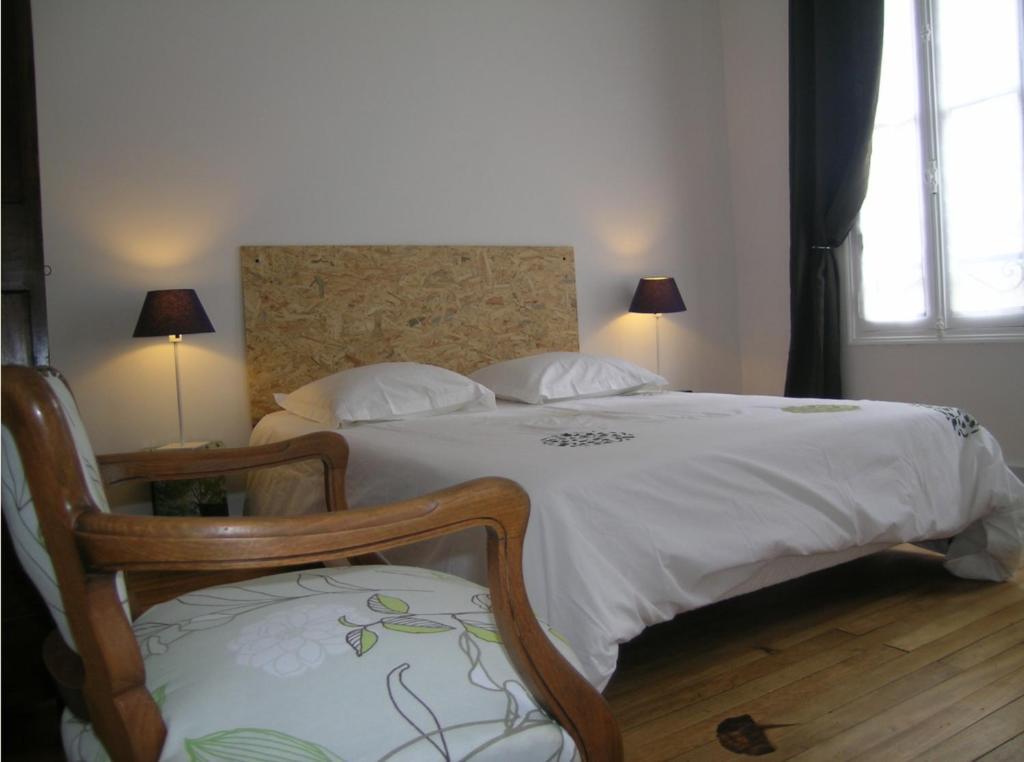 Maison D'Hotes Vents D'Ouest Niort Esterno foto